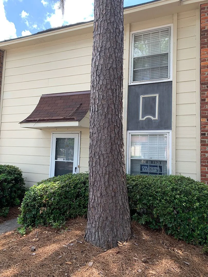Southside-Near Oglethorpe Mall & South College — Photo 1