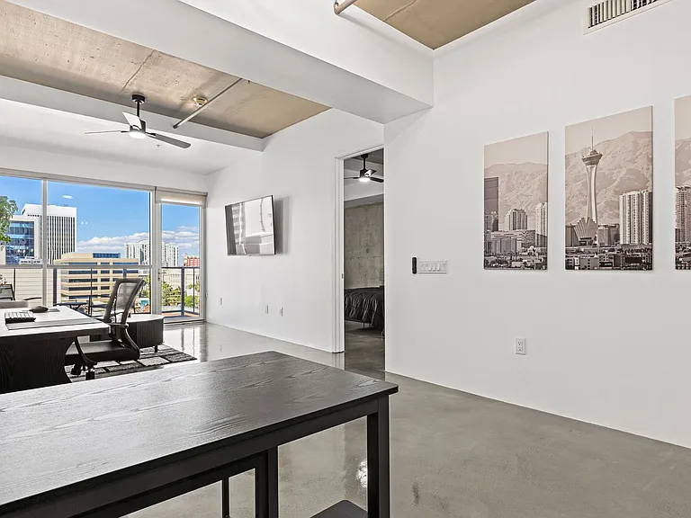 353 E Bonneville Ave #707 — Photo 11