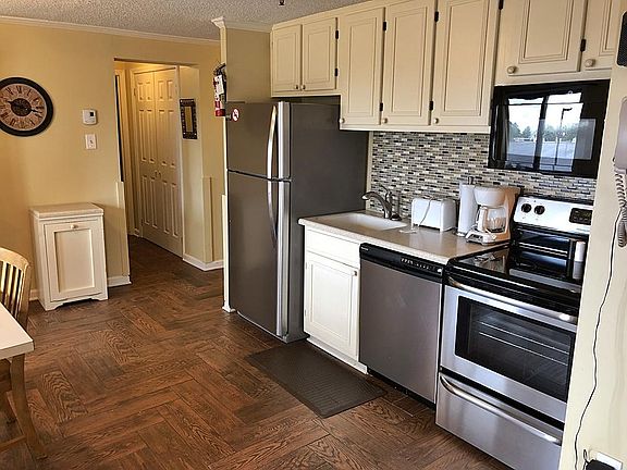 2nd image of 75 Mountain Lodge Ln #369
