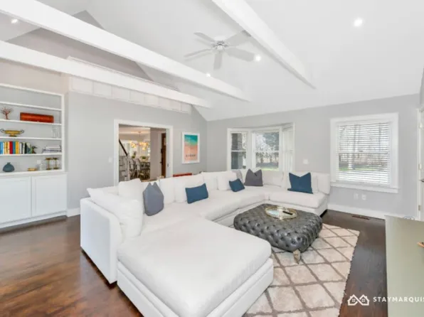 29 Georgica Woods Ln, Wainscott, NY 11975