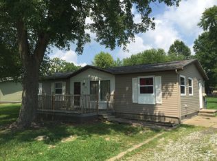 1306 Main St, Carterville, IL 62918