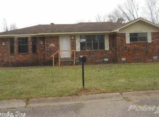 207 Goff St, Beebe, AR 72012