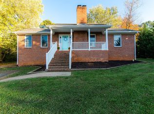 153 Farmington Rd, Lynchburg, VA 24502