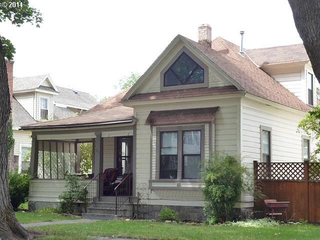 2nd image of 2523 2nd St
