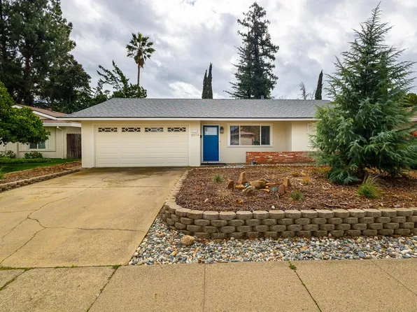 8974 La Riviera Dr, Sacramento, CA 95826