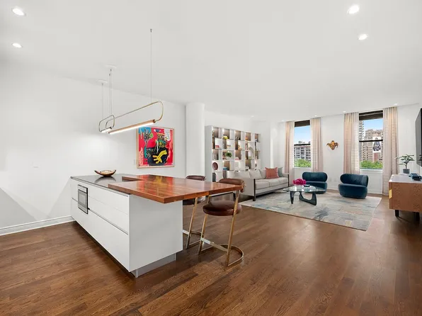 225 5th Ave APT 8K, New York, NY 10010