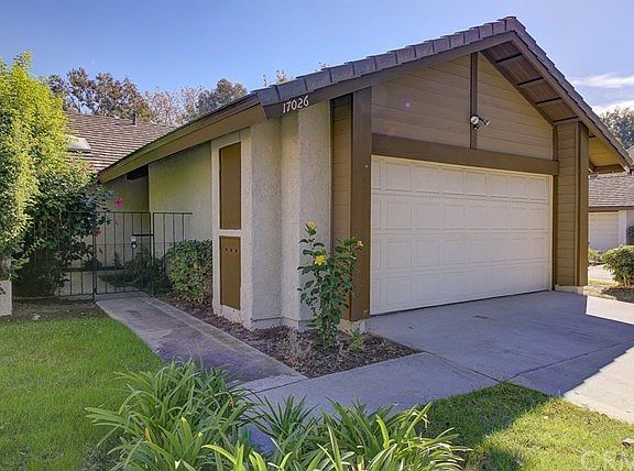 2nd image of 17026 Mount Lomina Ct