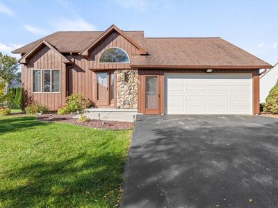 34 Charter Cir, Rochester, NY, 14606