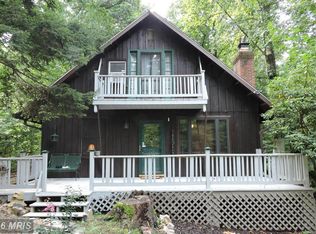 112 Bear Pond Rd, Harpers Ferry, WV 25425