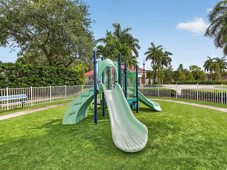 3616 Asperwood Cir — Photo 47