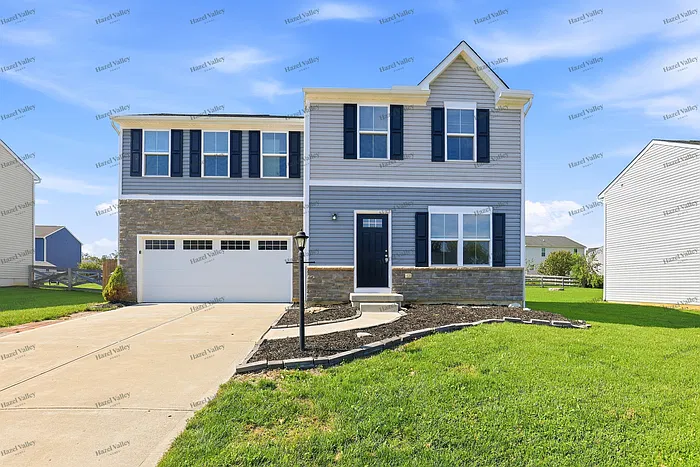4 bed, 2.5 bath, 1680 sqft, $2,365 — Photo 1