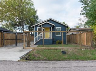 823 E 37th St, Houston, TX 77022