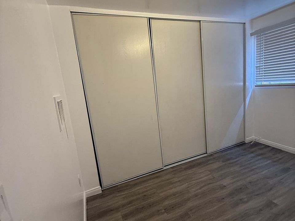 Bedroom/closet