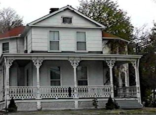 55 N Main St, Windsor Locks, CT 06096