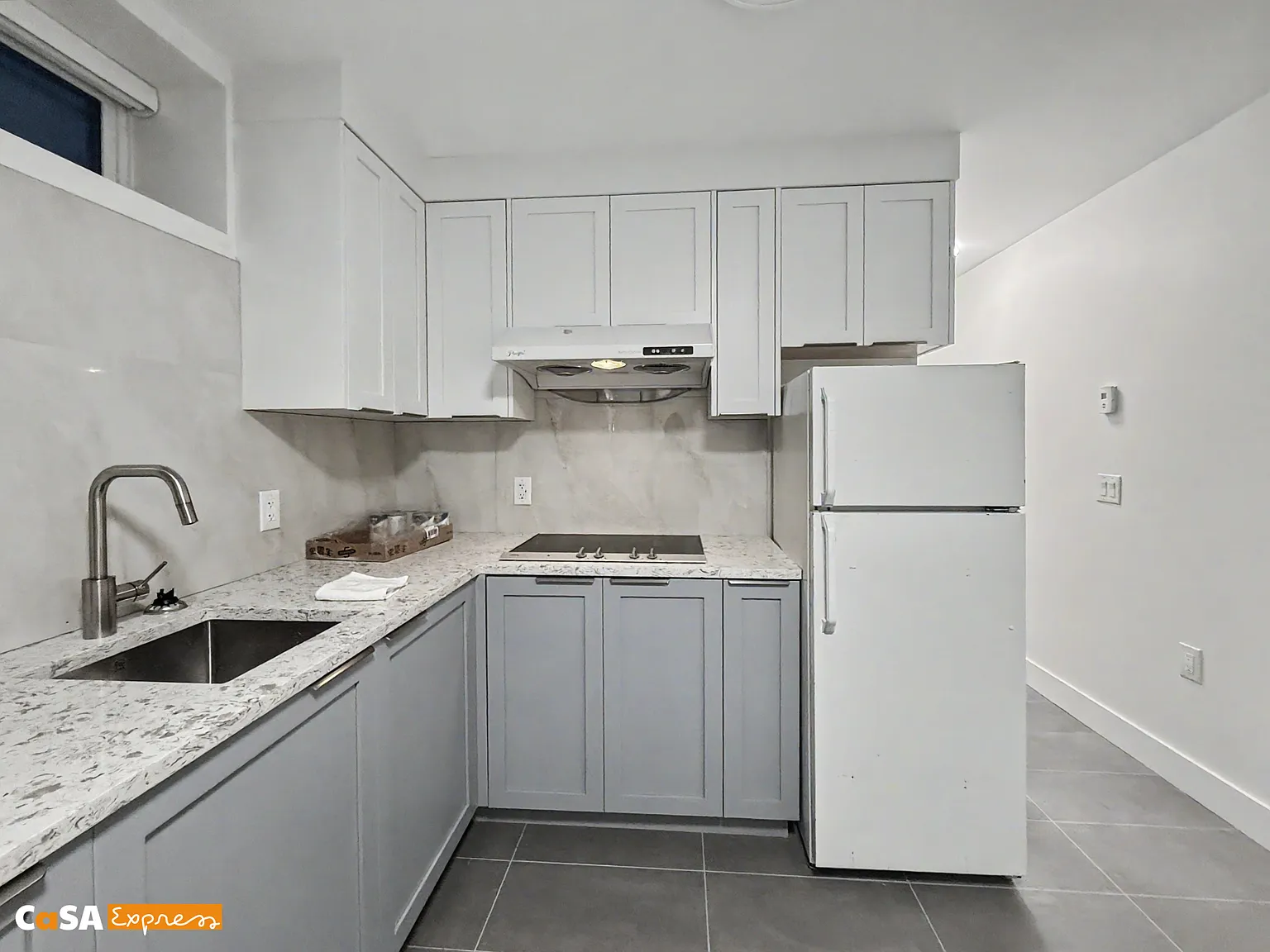 2 bed, 650 sqft, $1,800 — Photo 3