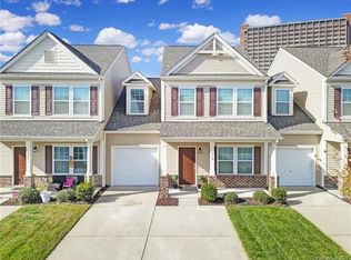 864 Summerlake Dr, Fort Mill, SC 29715