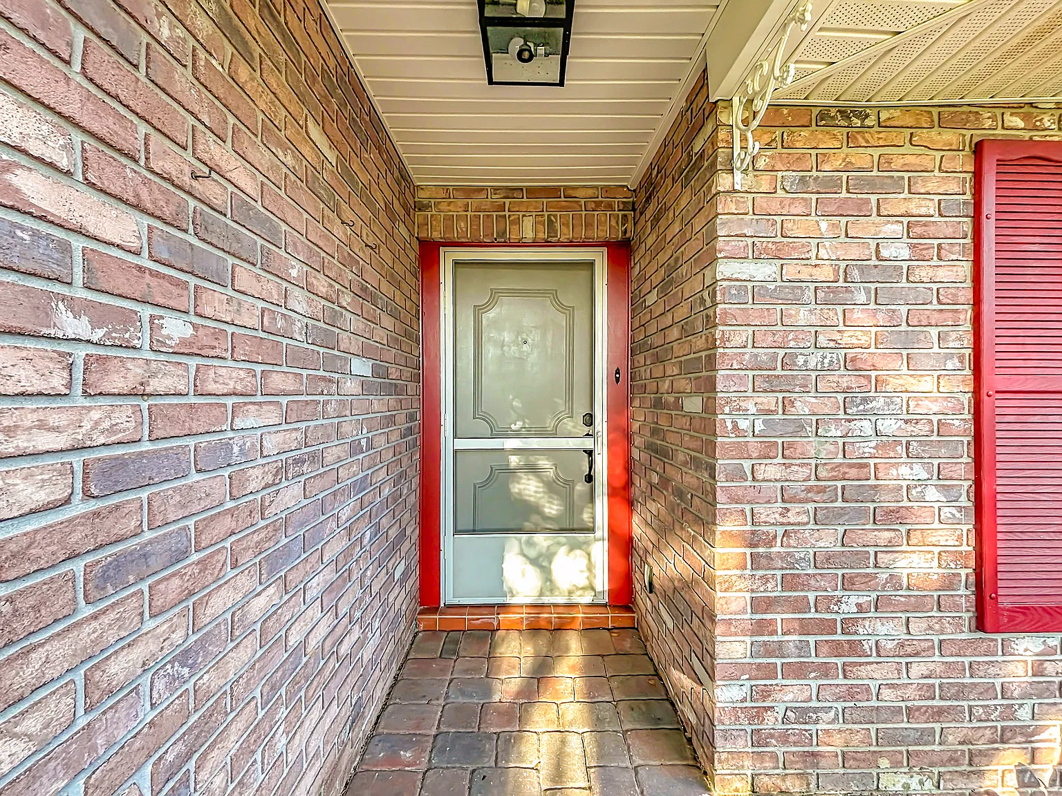 4 bed, 1788 sqft, $2,120 — Photo 4