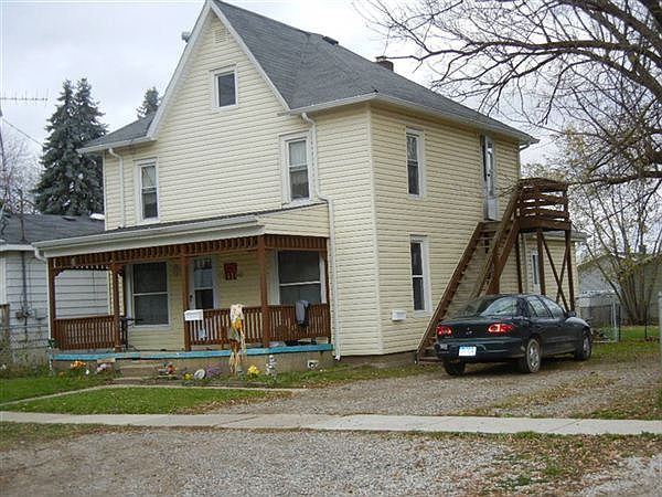 Perry Street - Front