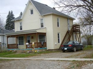 111 E Perry St, Durand, MI 48429