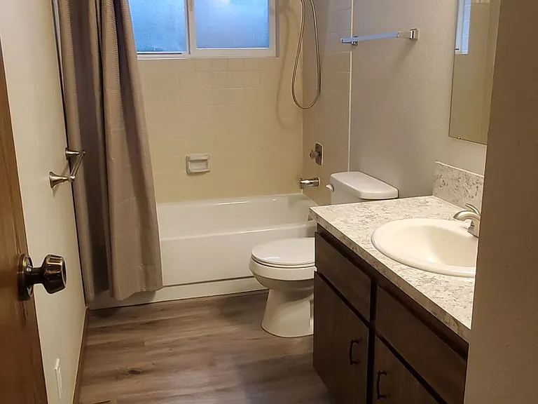 4214 SE 1st Pl — Photo 11