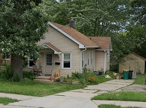 1st image of 109 N Lincolnway Ave