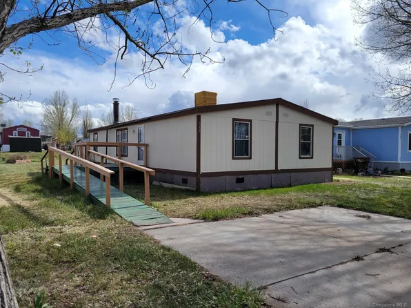 519 Julianna Rd, Cheyenne, WY 82007