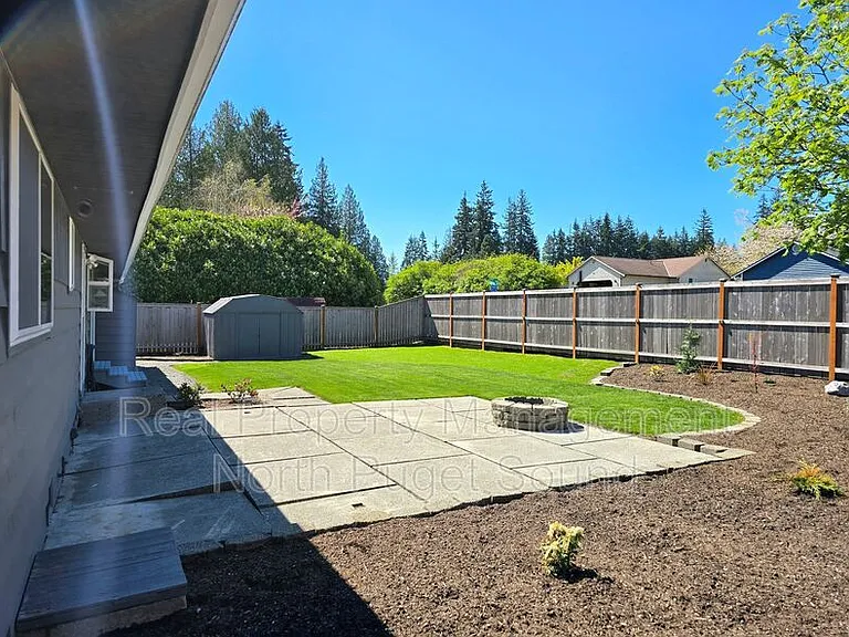 8002 W Glen Dr — Photo 22