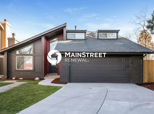 3890 S Fraser St, Aurora, CO 80014