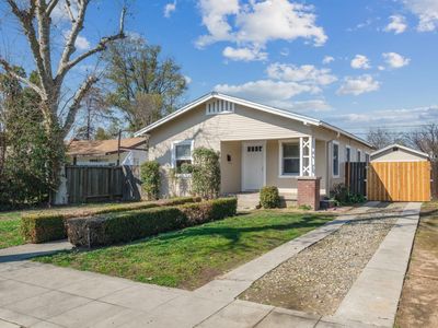 1145 E Andrews Ave, Fresno, CA, 93704
