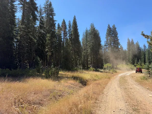 20 Blue Rock Trl, Arnold, CA 95223
