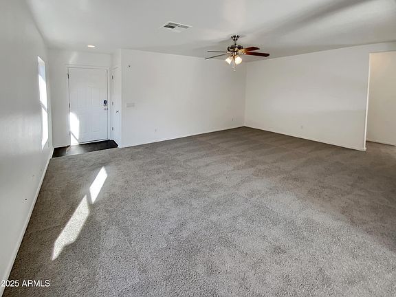 3rd image of 11535 W SCHLEIFER Drive