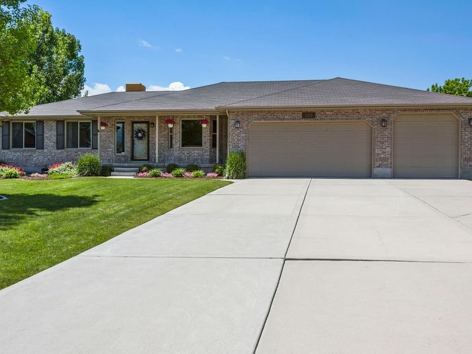 1st image of 12078 S Doves Landing Dr