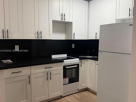 2nd image of 7521 NE 2nd Ct #2