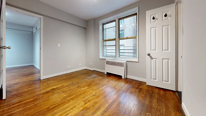 Rented by Bond New York | media 10