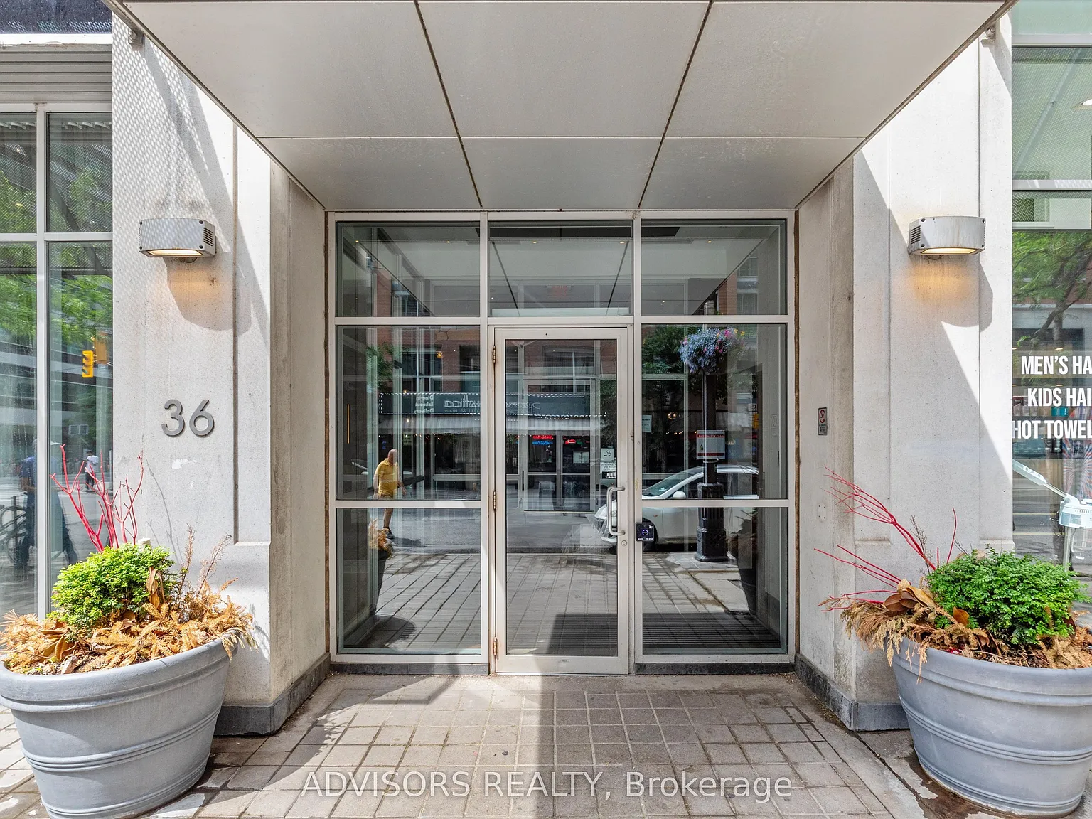 2 bed, $3,750 — Photo 2