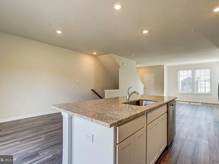 1966 Fauna Dr — Photo 11