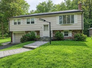 90 Charles Cir, Stoughton, MA 02072