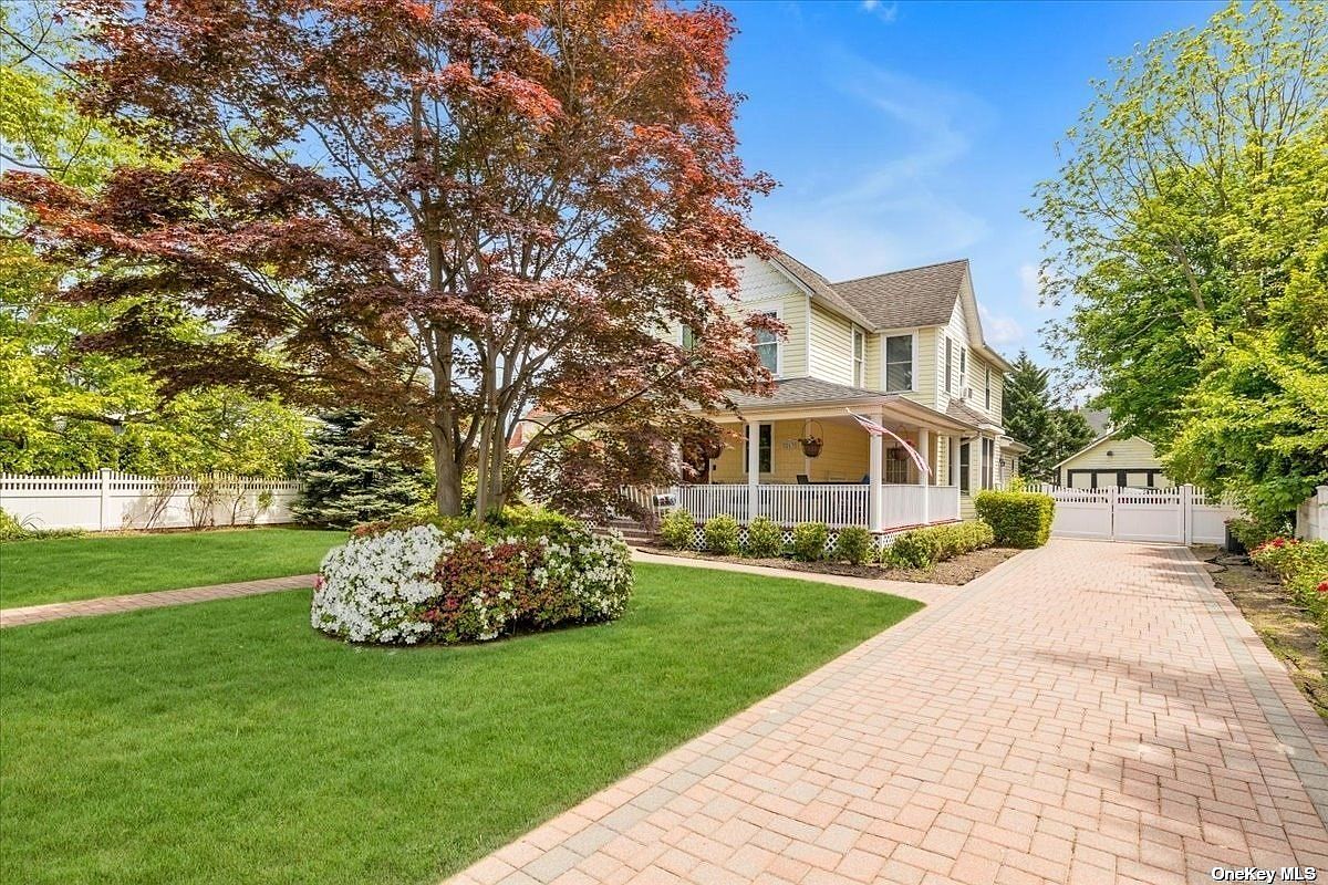 263 N Village Avenue, Rockville Centre, NY 11570 Zillow