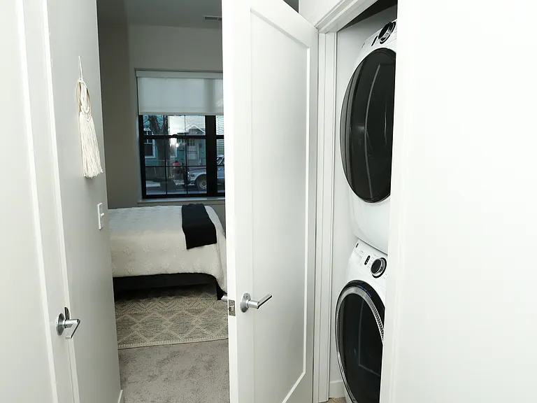 The Partizan | 1BR/1BA | 711 Sq.Ft.