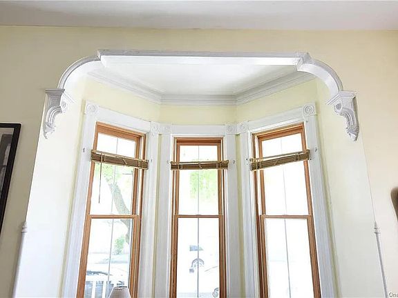 2nd image of 197 Liberty St #1