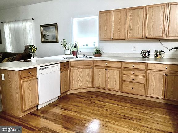 2nd image of 1249 White Rock Ct