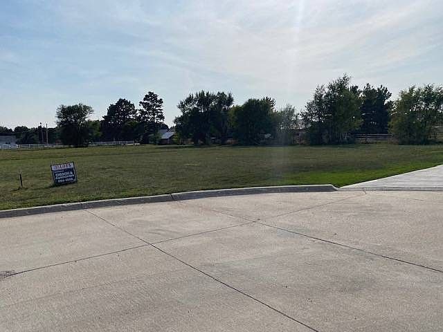 2nd image of 1710 Jules Way