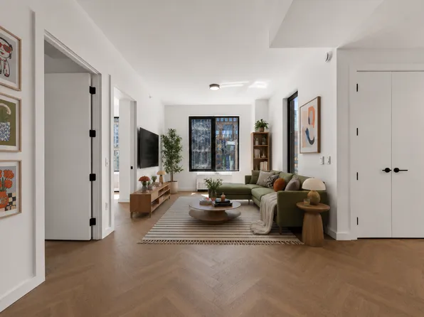 104 Fleet Place image 1 of 35