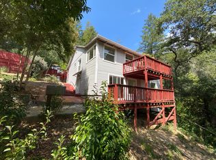 20420 Chapel Dr, Monte Rio, CA 95462