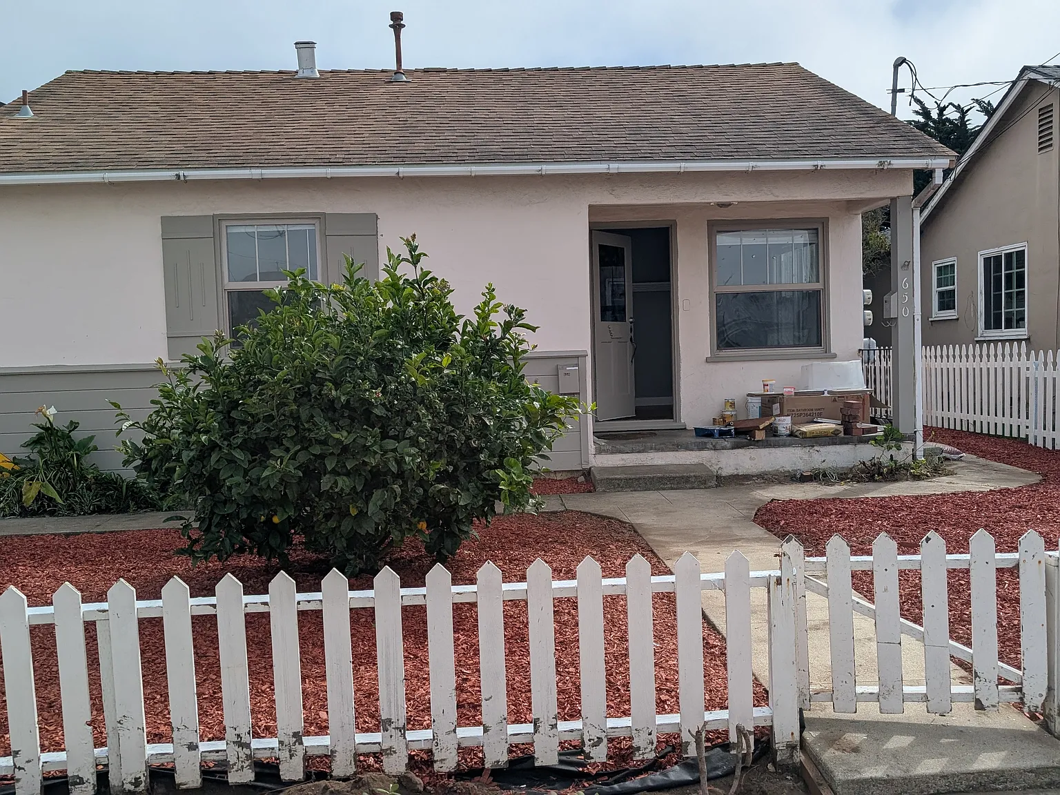 2 bed, 1000 sqft, $3,400 — Photo 2