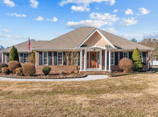 22 Greta Ln, Henderson, NC 27537