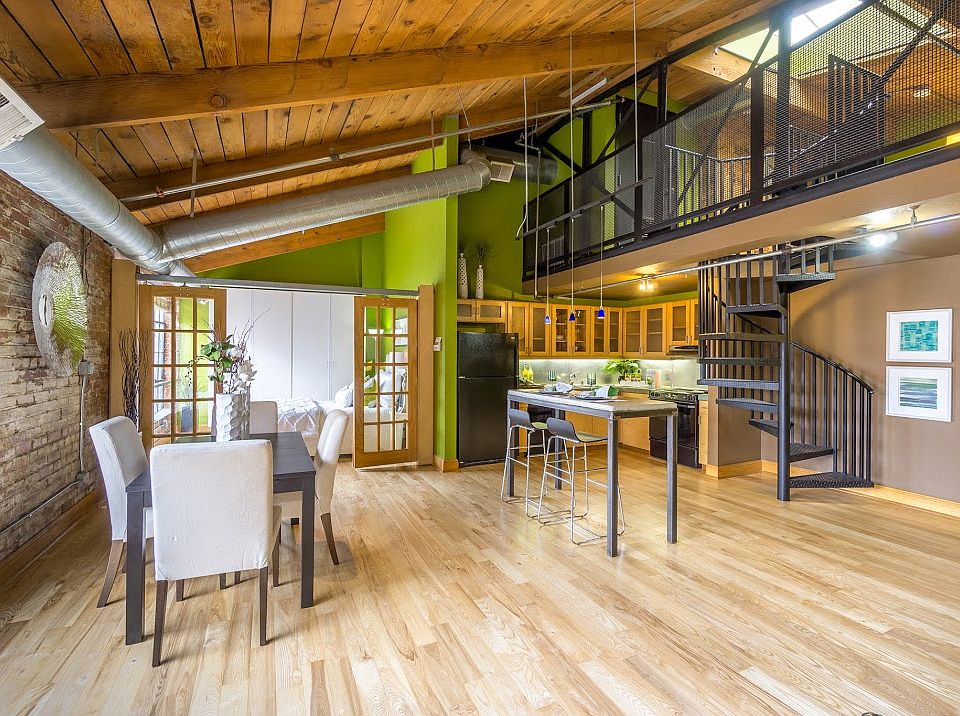 1st image of 1300 Penn St APT 206