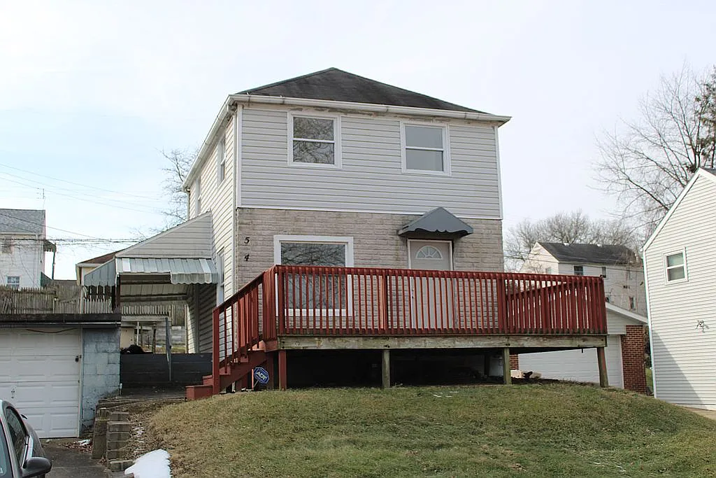 554 Independence Dr photo 1