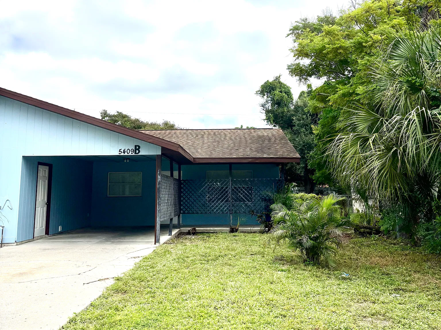3 bed, 1050 sqft, $1,800 — Photo 1