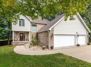 445 Loganberry Rd, Branson, MO 65616
